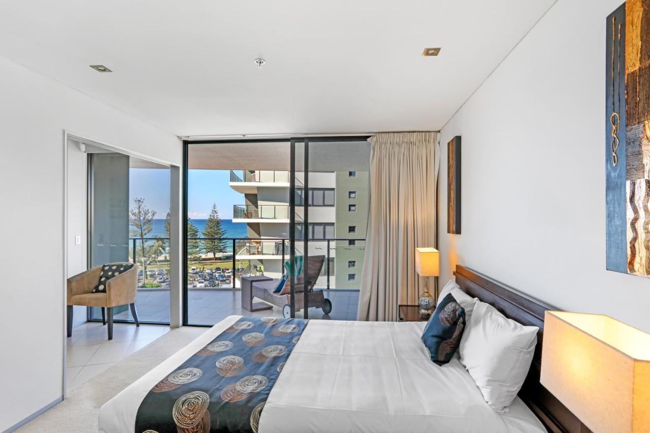 Aparthotel Ambience on Burleigh Beach Gold Coast Exterior foto