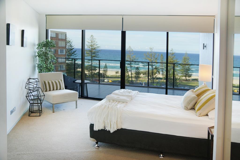 Aparthotel Ambience on Burleigh Beach Gold Coast Exterior foto