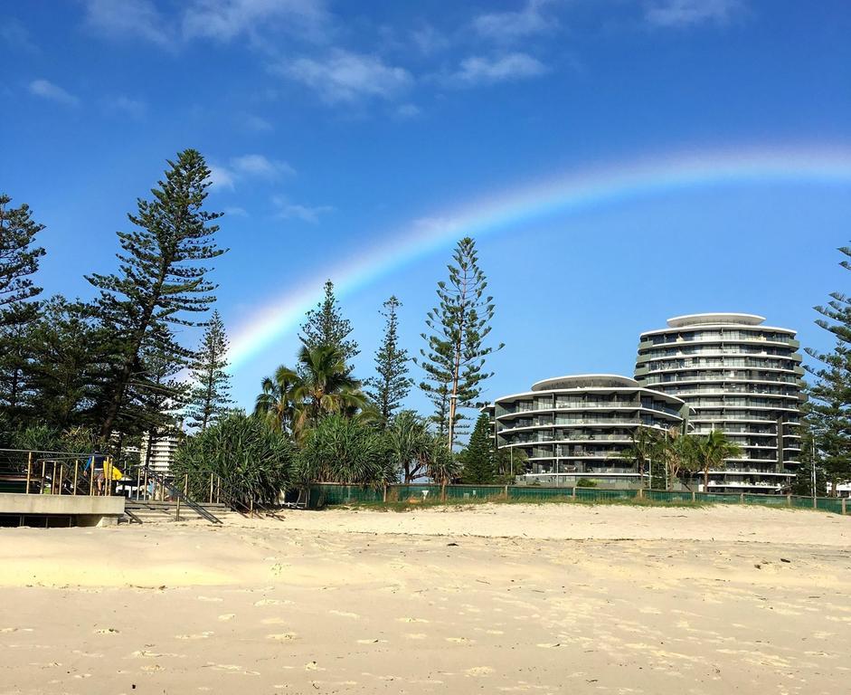 Aparthotel Ambience on Burleigh Beach Gold Coast Exterior foto